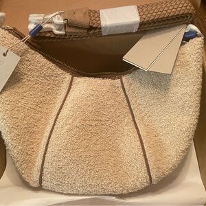 Rothy’s Crescent Hobo Honeybun Boucle